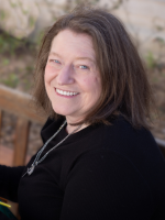 Penny Williams headshot